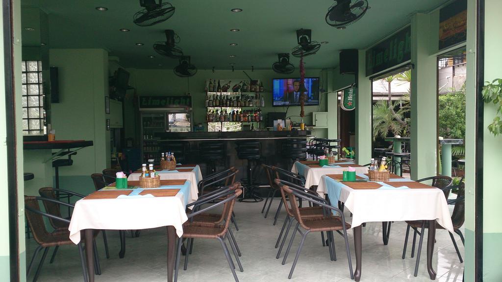 Guest house Limelight And Pub